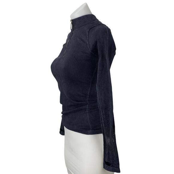 Free People Women's Black 1/4 Zip Long Sleeve High Neck Slim Sweater Top Size XS - Picture 2 of 4